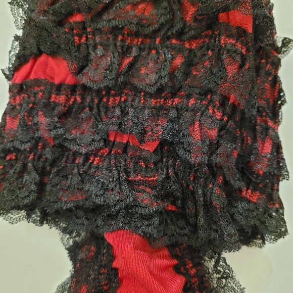 NWOT Ruffle thong - Picture 5 of 6